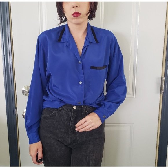 80s Blue Pocket‎ Button Down Blouse - Picture 1 of 5